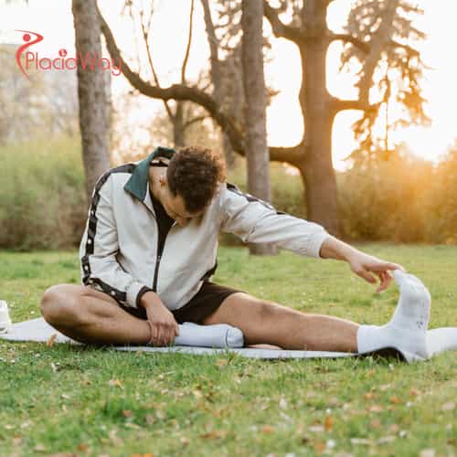 Stem Cells in Osaka: Why Thais Are Choosing Non-Surgical Solutions for Meniscus Tears